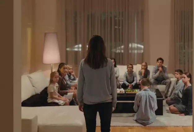 Negativ shows no sign of wear and tear