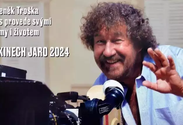 Troška krásných střípků