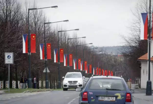 The Little Mole & Laozi