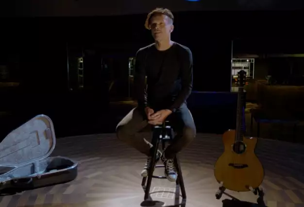 Chinaski: Každej ví kulový