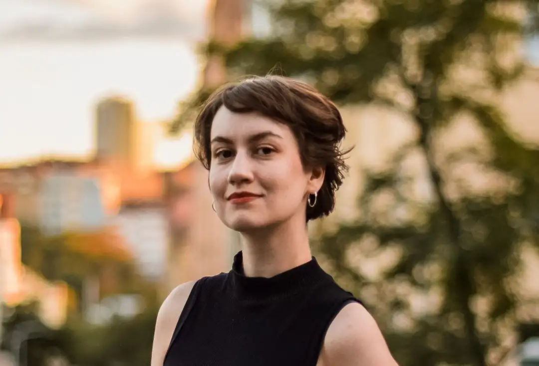 Zkoumat historii bez opakování traumatu